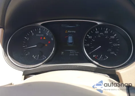 2015 Nissan Rogue Sv z USA, uszkodzony, nr VIN 5N1AT2MV8FC893535